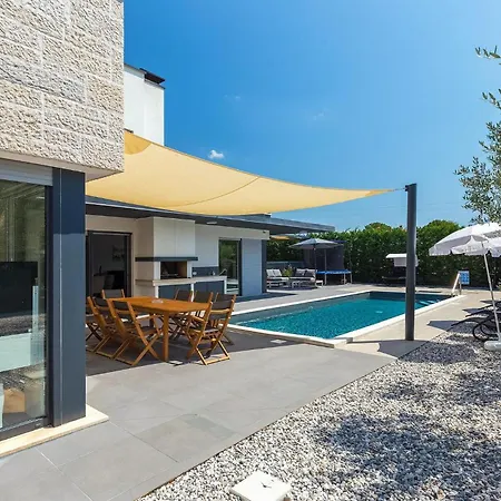 Сasa de vacaciones Radosi *